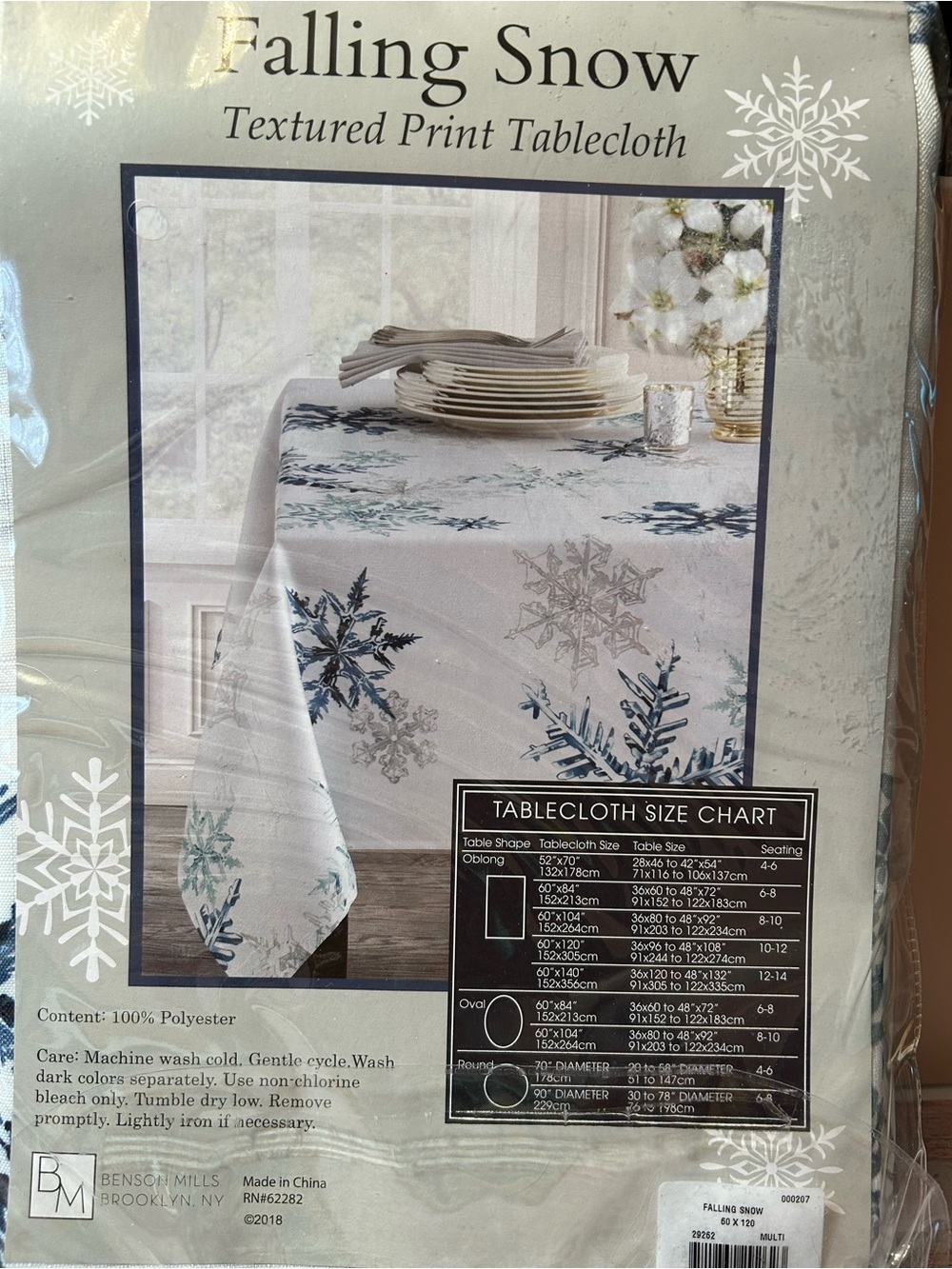 Falling Snow Textured Print Tablecloth - White with Blue Snowflakes